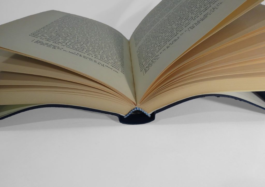 Buch mit flexibler Decke